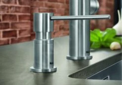 Blanco Accesorios - Dispensador De Detergente Lato, Acero Inoxidable Cepillado 525809 -Franke Shop 56e7315e20f5940cd6d1ef75