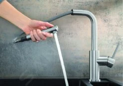 Blanco Lanora S-F - Grifo De Fregadero Con Salida Extraíble, Plegable Bajo Ventana, Acero Inoxidable Cepillado 526180 -Franke Shop 72c7bc04d0dbfcc62f51008f