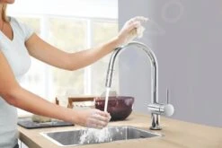 Grohe MintaTouch - Grifo Electrónico De Fregadero Con Ducha Extraíble, Cromo 31358002 -Franke Shop a88a1d64df6001edf7e6462d